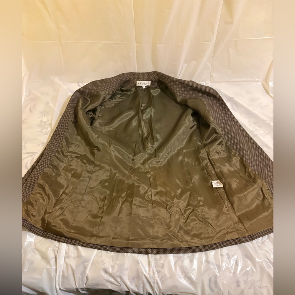 Women's Tailored Gray Patterned Coat - image 5